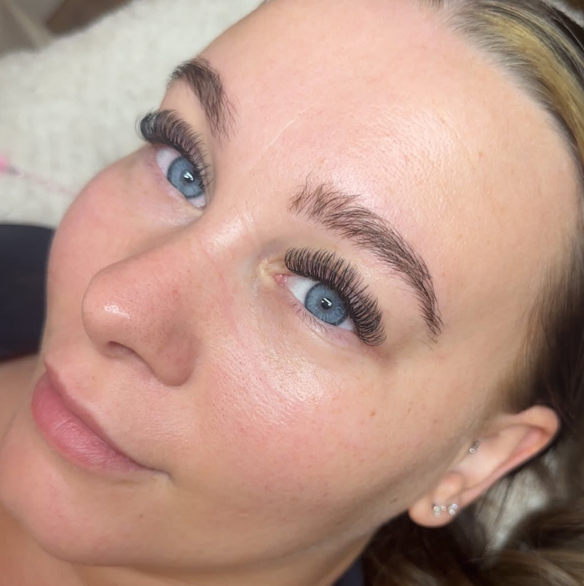 Why Your Lash Sets Look Better From One Angle Than Another
