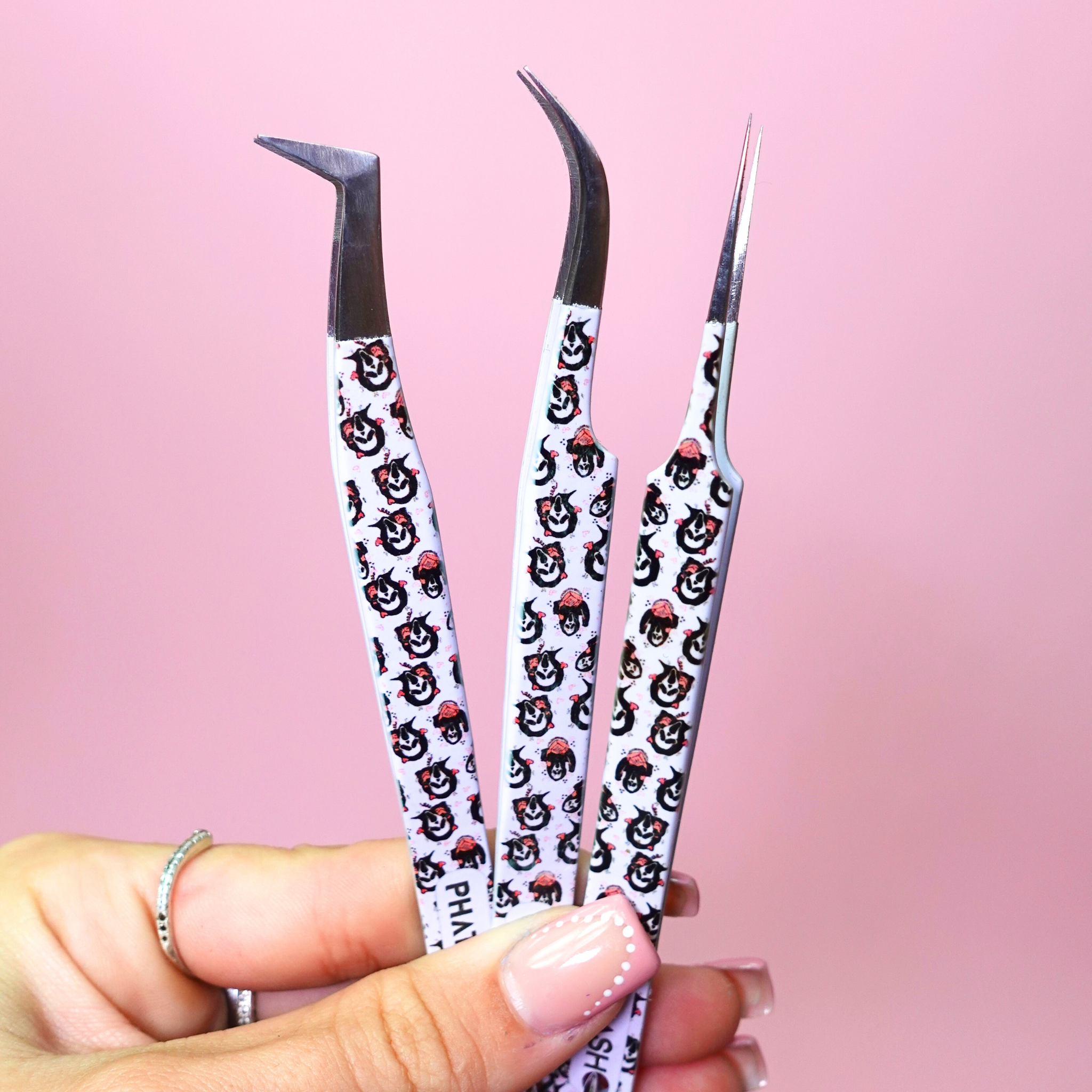 HALLOWEEN LIMITED EDITION TWEEZERS